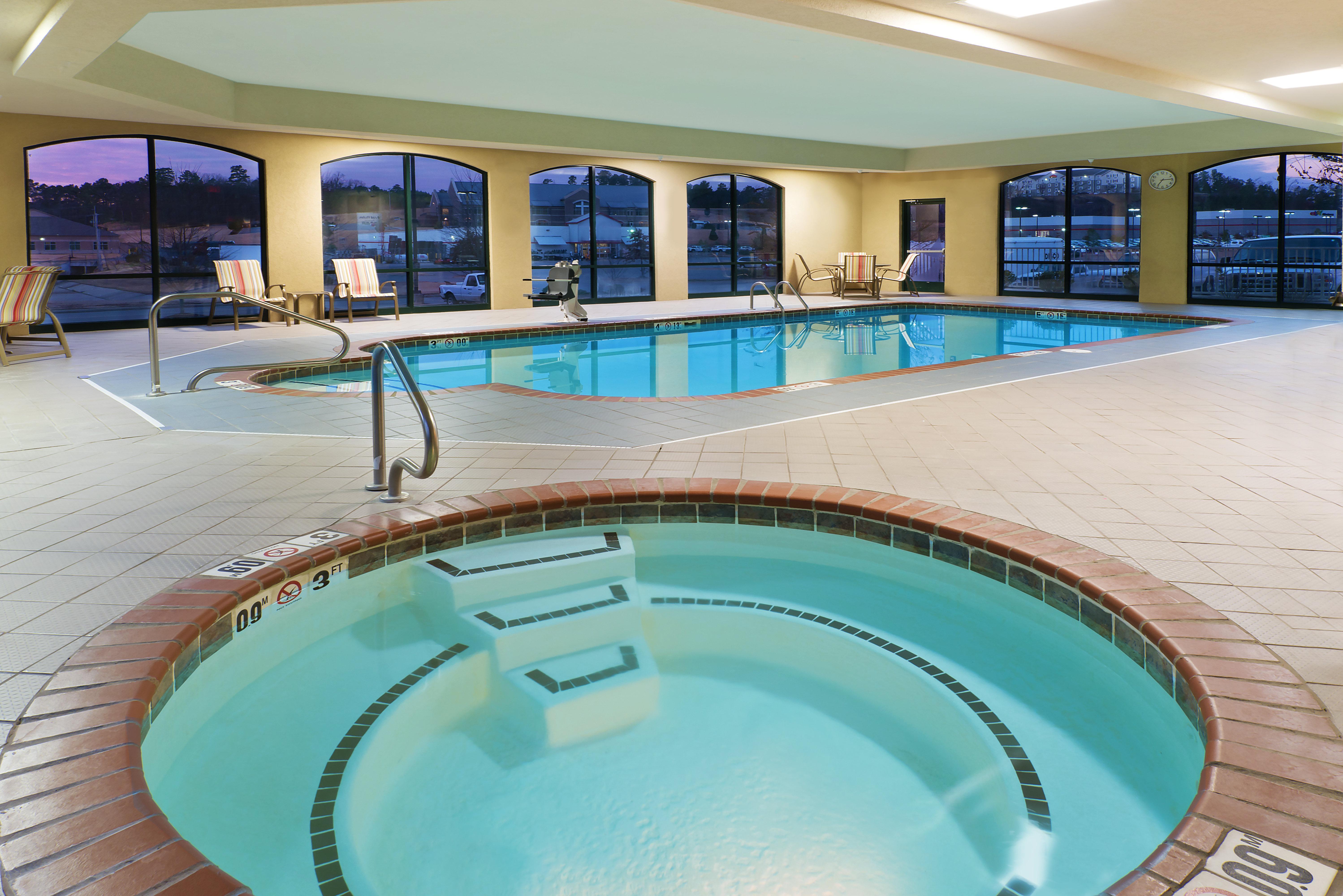 Holiday Inn Express Suites Little Rock West By Ihg Exterior foto
